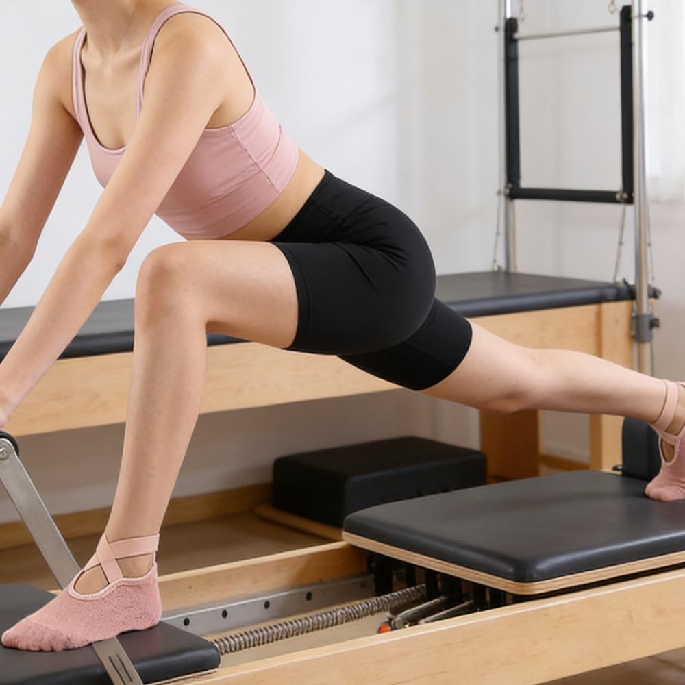 جوارب يوغا مع مانعات انزلاق لل - مراجعة Pilate Yoga Workout وسعره