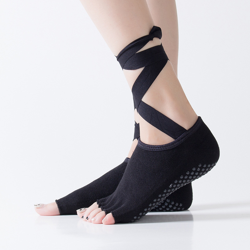زوج واحد من جوارب اليوغا النسا - مراجعة Pilates Ankle Strap وسعره